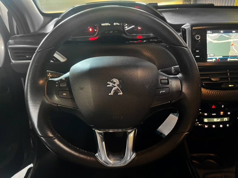 PEUGEOT 2008 2019