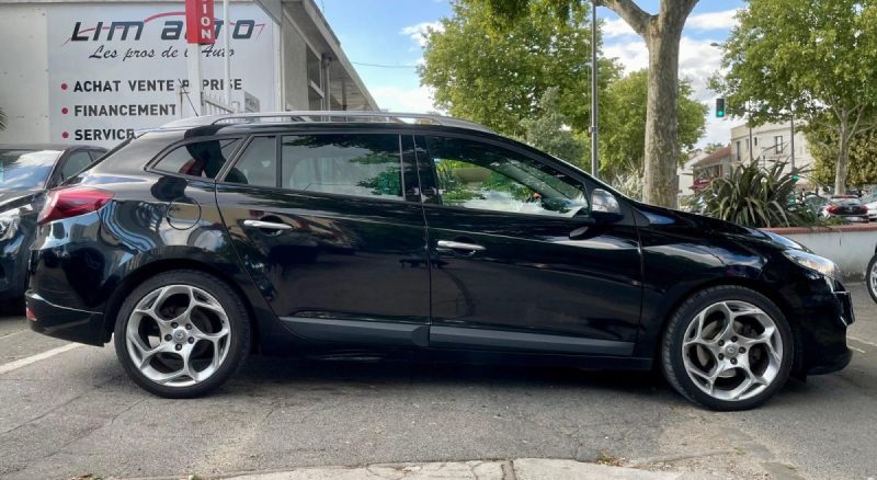 RENAULT MEGANE III 2.0 dCi 160 GT **1ère MAIN**