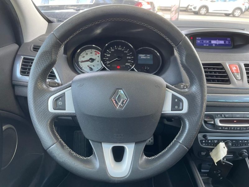 RENAULT MEGANE III 2.0 dCi 160 GT **1ère MAIN**