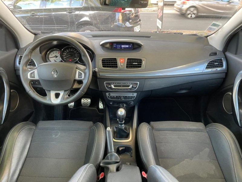 RENAULT MEGANE III 2.0 dCi 160 GT **1ère MAIN**