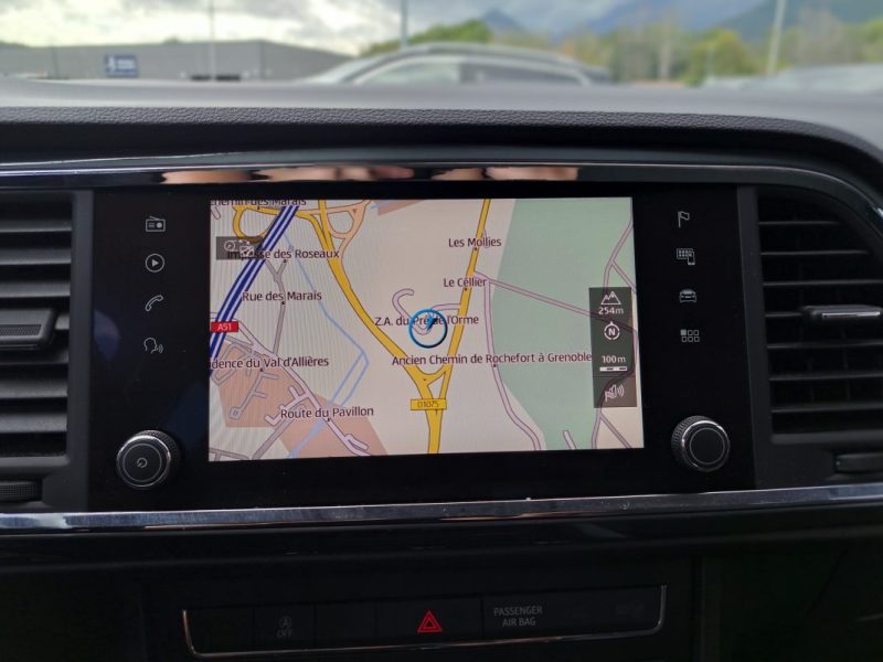 SEAT ATECA 1.6 TDI 115 STYLE DSG Virtual cockpit