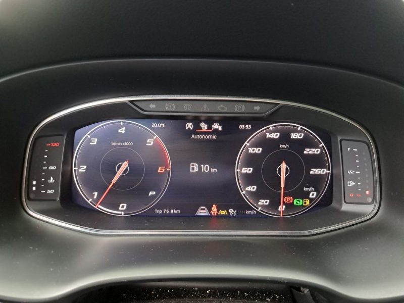 SEAT ATECA 1.6 TDI 115 STYLE DSG Virtual cockpit