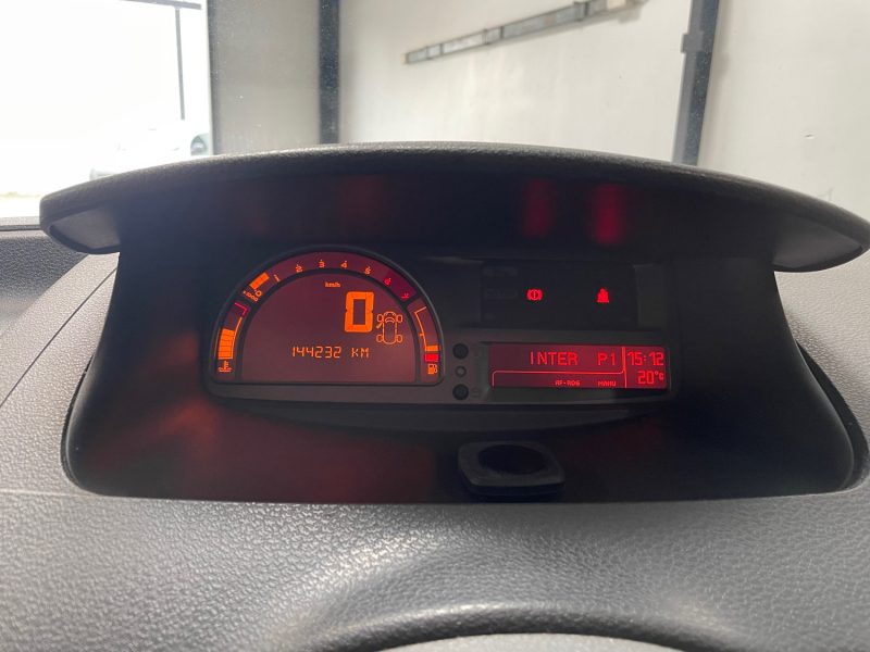 RENAULT GRAND MODUS 1.2i 102CH CONFORT