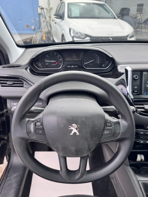 PEUGEOT 208 1.2 VTI 82CH ALLURE 5P