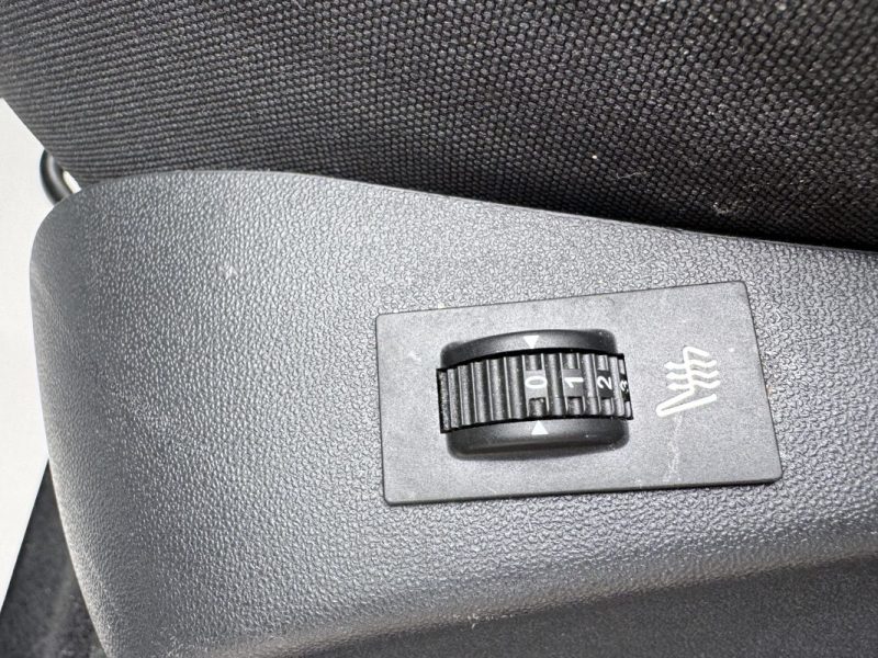 PEUGEOT 208 1.2 VTI 82CH ALLURE 5P