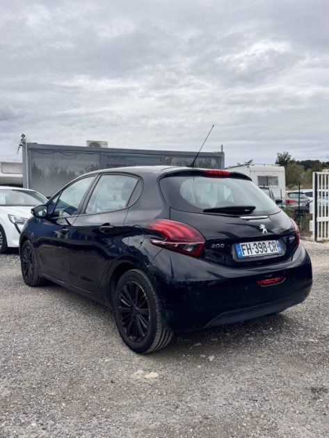 PEUGEOT 208 1.2 VTI 82CH ALLURE 5P