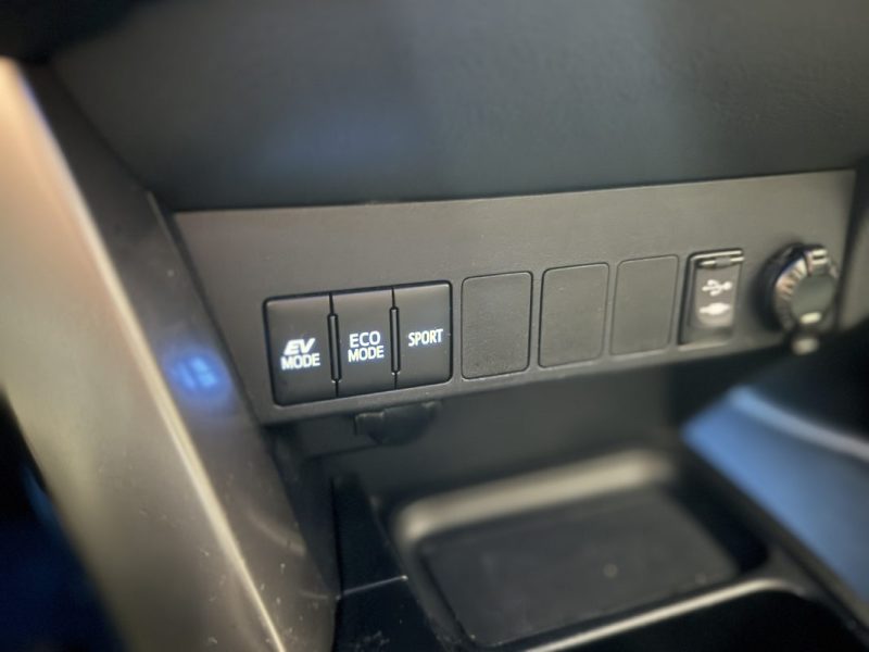 TOYOTA RAV4 197 HYBRIDE DYNAMIC 2WD CVT