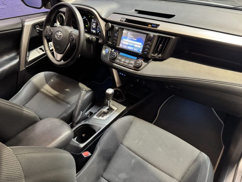 TOYOTA RAV4 197 HYBRIDE DYNAMIC 2WD CVT