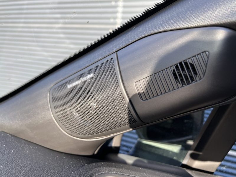 RENAULT SYMBIOZ E-TECH 145cv ICONIC - Harman Kardon - Solar Bay - GARANTIE 11/2026