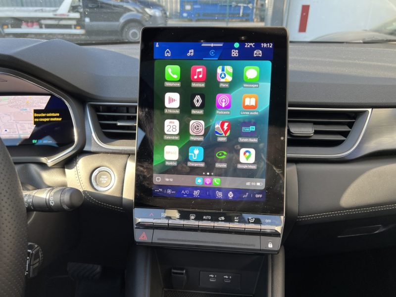 RENAULT SYMBIOZ E-TECH 145cv ICONIC - Harman Kardon - Solar Bay - GARANTIE 11/2026