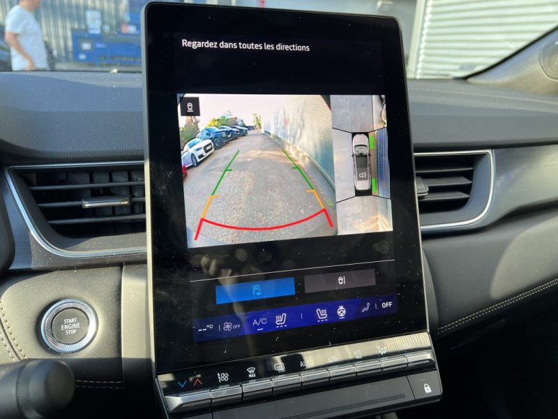 RENAULT SYMBIOZ E-TECH 145cv ICONIC - Harman Kardon - Solar Bay - GARANTIE 11/2026