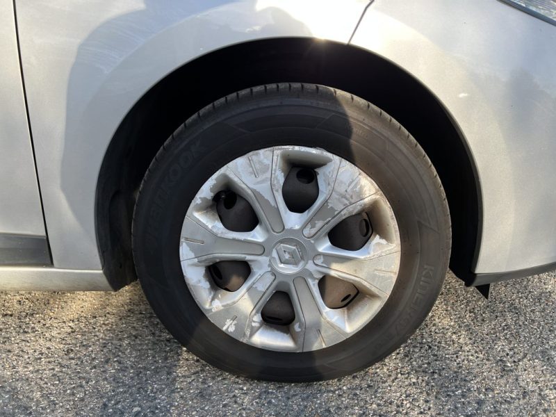 RENAULT MEGANE III 1.5 dCi 90ch ESTATE