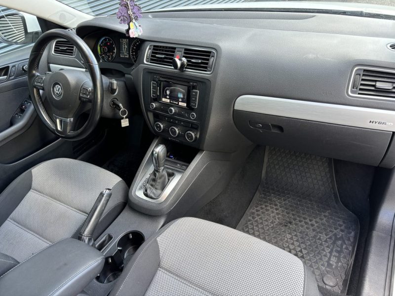 VOLKSWAGEN JETTA HYBRID 1.4 TSi DSG7 150 cv Boîte auto