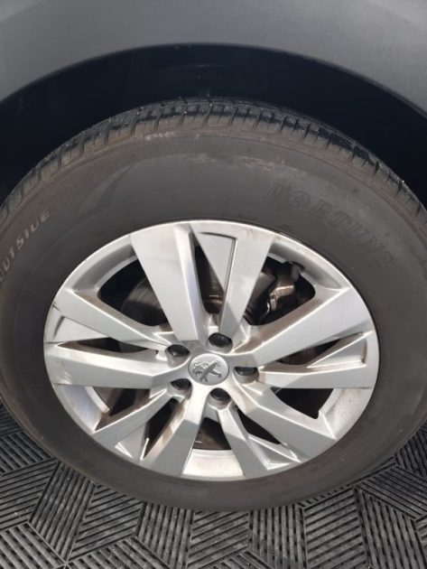 PEUGEOT 3008 1.5 BLUEHDI 130Cv FINITION ALLURE REGULATEUR DE VITESSE - CLIMATISATION - BLUETOOTH  2019