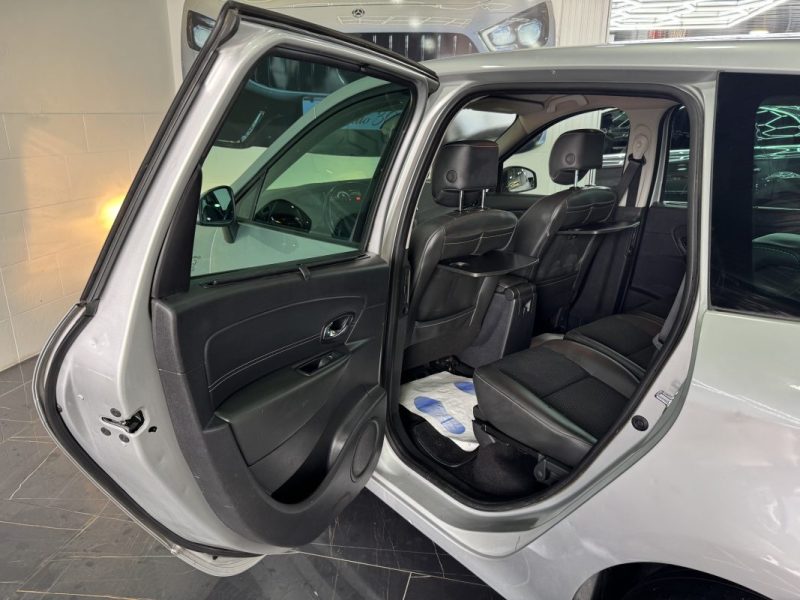 RENAULT MEGANE SCENIC 2015 