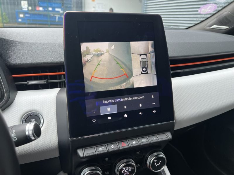 RENAULT CLIO V 1.3 TCe 130ch INTENS EDC - CARPLAY - BOSE