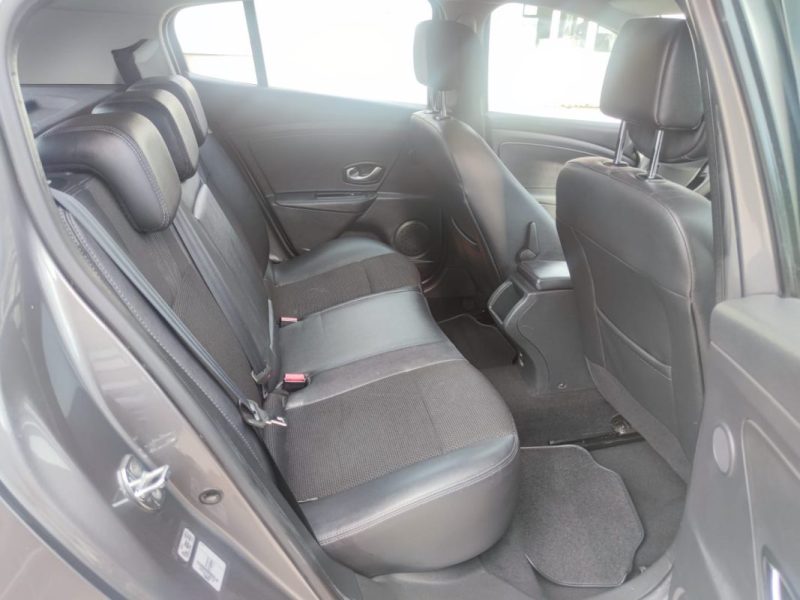 RENAULT MEGANE III BERLINE Dynamique Champion Euro 5 dCi 110 FAP eco2