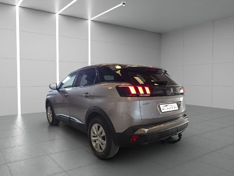 PEUGEOT 3008 1.5 BlueHDi 130 CV *BOITE AUTO*.