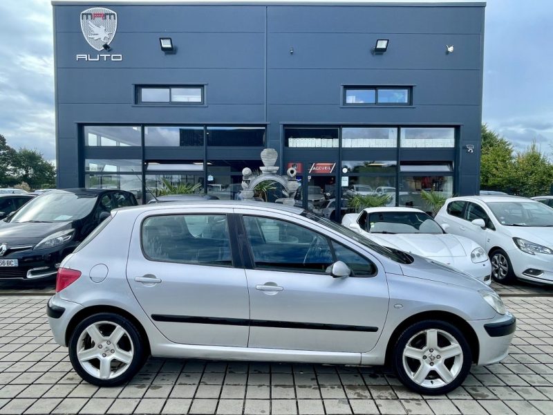 PEUGEOT 307 2003 2.0 136ch 16V XS