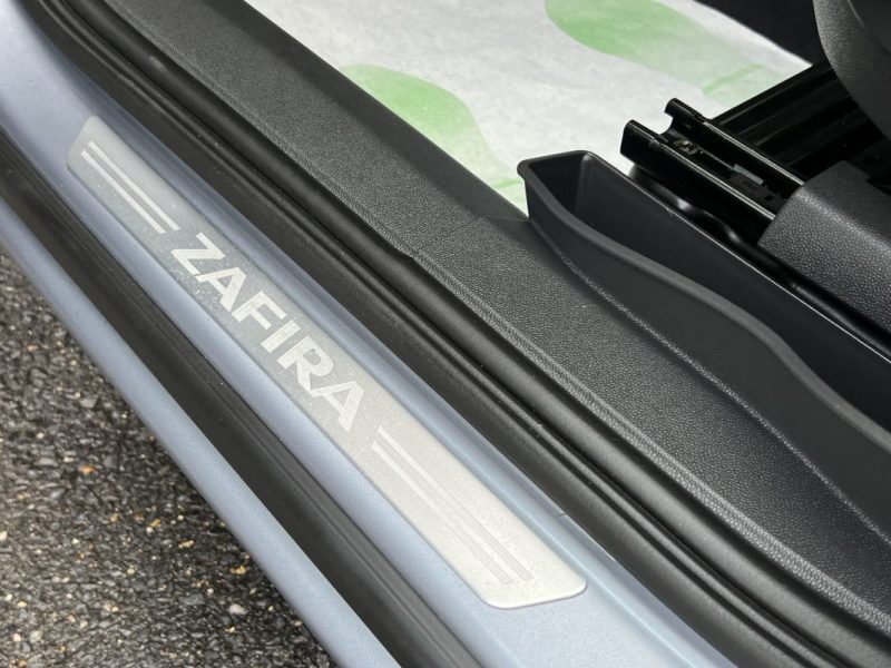 OPEL ZAFIRA B II 1.9 CDTI 120 Cv PREMIERE MAIN 54 900 Km 7 PLACES ATTELAGE TOIT PANO - GARANTIE 1 AN