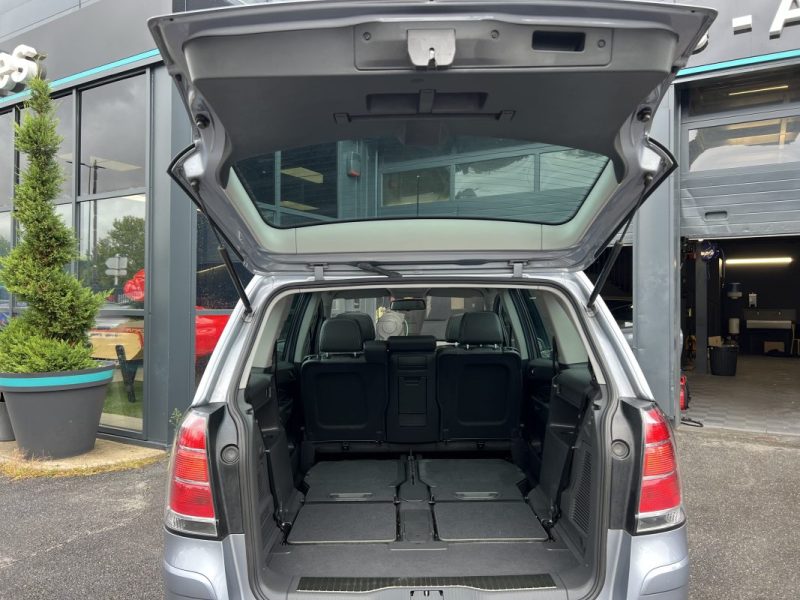 OPEL ZAFIRA B II 1.9 CDTI 120 Cv PREMIERE MAIN 54 900 Km 7 PLACES ATTELAGE TOIT PANO - GARANTIE 1 AN