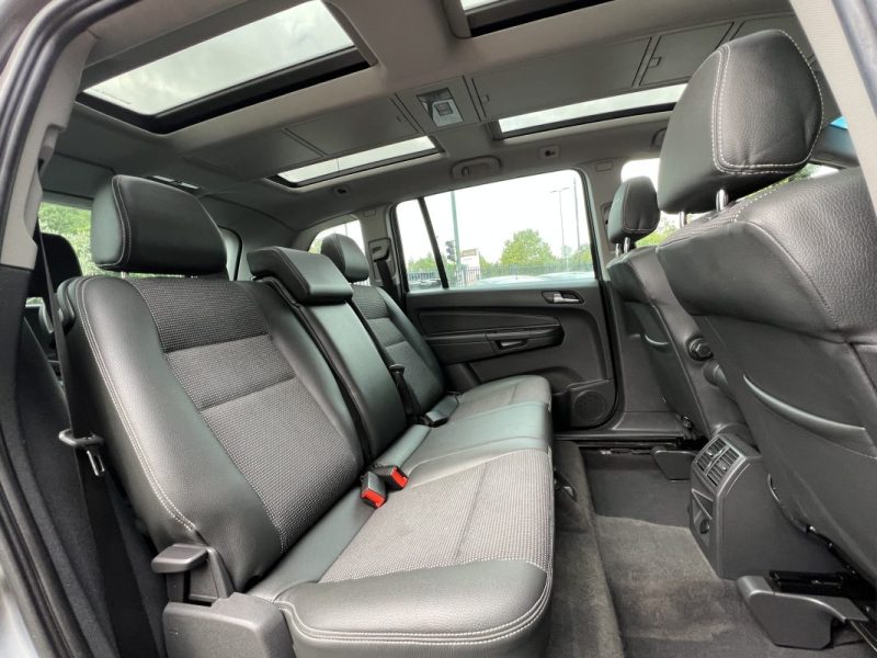 OPEL ZAFIRA B II 1.9 CDTI 120 Cv PREMIERE MAIN 54 900 Km 7 PLACES ATTELAGE TOIT PANO - GARANTIE 1 AN