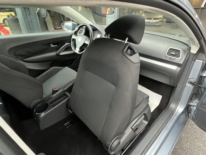 VOLKSWAGEN SCIROCCO II 1.4 TSI 122 Cv PREMIERE MAIN / CRIT AIR 1 ORIGINE FRANCE - GARANTIE 1 AN