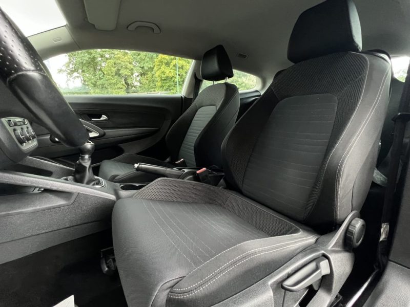 VOLKSWAGEN SCIROCCO II 1.4 TSI 122 Cv PREMIERE MAIN / CRIT AIR 1 ORIGINE FRANCE - GARANTIE 1 AN