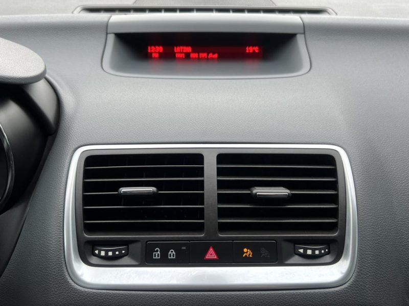 OPEL MERIVA B II COSMO PACK 1.7 CDTI 130 FAP TOIT PANORAMIQUE / CRIT AIR 2 - GARANTIE 1 AN