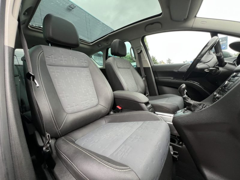 OPEL MERIVA B II COSMO PACK 1.7 CDTI 130 FAP TOIT PANORAMIQUE / CRIT AIR 2 - GARANTIE 1 AN