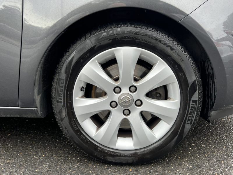 OPEL MERIVA B II COSMO PACK 1.7 CDTI 130 FAP TOIT PANORAMIQUE / CRIT AIR 2 - GARANTIE 1 AN