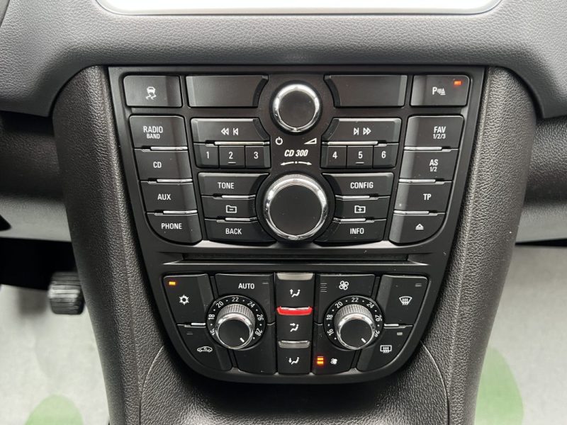 OPEL MERIVA B II COSMO PACK 1.7 CDTI 130 FAP TOIT PANORAMIQUE / CRIT AIR 2 - GARANTIE 1 AN