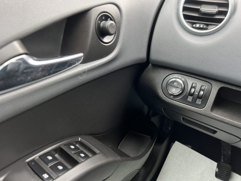 OPEL MERIVA B II COSMO PACK 1.7 CDTI 130 FAP TOIT PANORAMIQUE / CRIT AIR 2 - GARANTIE 1 AN