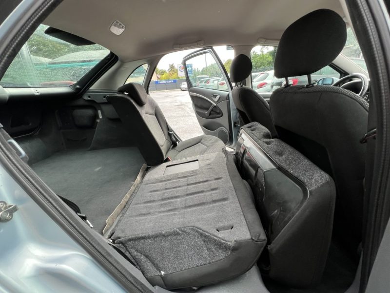 CITROEN C5 PHASE 2 II 1.6 HDI 110 Cv GPS / SUSPENSION PILOTEE REGULATEUR LIMITEUR ATTELAGE