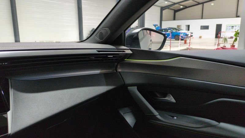 Peugeot 308 Bluehdi 130ch s&s eat8 gt + pack vision 360 and drive assist plus