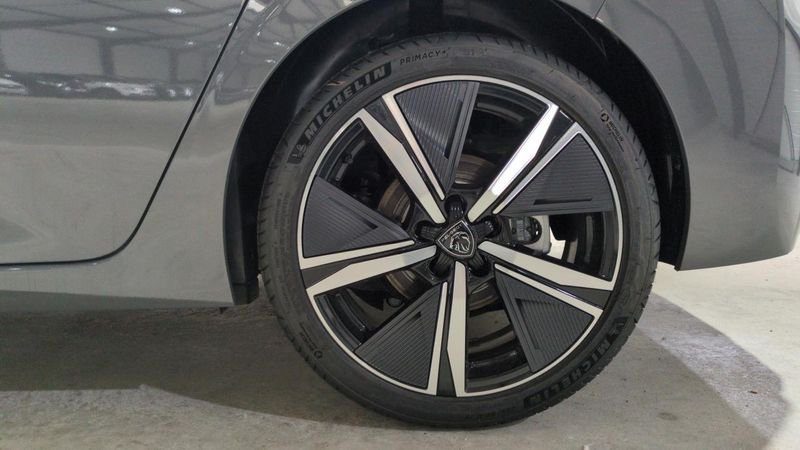 Peugeot 308 Bluehdi 130ch s&s eat8 gt + pack vision 360 and drive assist plus