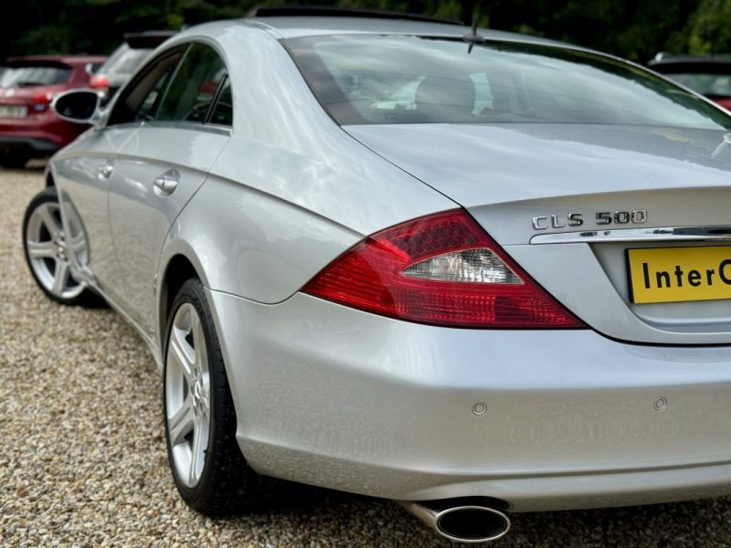 MERCEDES CLASSE CLS 500 305ch V8 Full Options