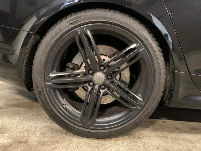 AUDI RS6 BERLINE V10 580ch 5.0 FSI QUATTRO TIPTRONIC-Toit ouvrant-Cuir Alcantara-BOSE