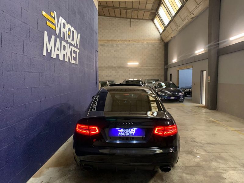 AUDI RS6 BERLINE V10 580ch 5.0 FSI QUATTRO TIPTRONIC-Toit ouvrant-Cuir Alcantara-BOSE