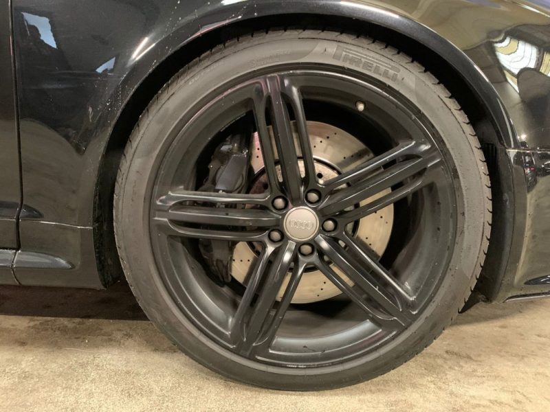 AUDI RS6 BERLINE V10 580ch 5.0 FSI QUATTRO TIPTRONIC-Toit ouvrant-Cuir Alcantara-BOSE