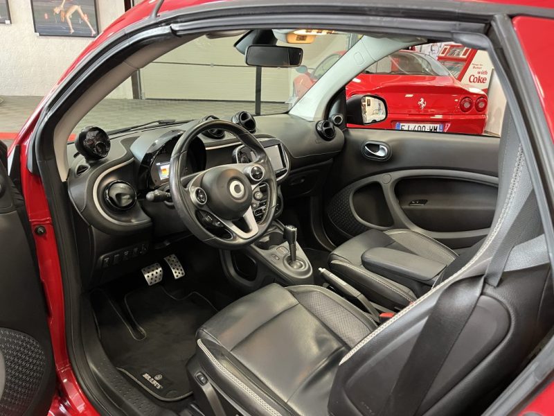 Smart Fortwo Cabriolet Brabus Xclusive - 2018