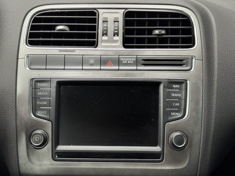 VOLKSWAGEN POLO 1.0 60ch 5p Lounge