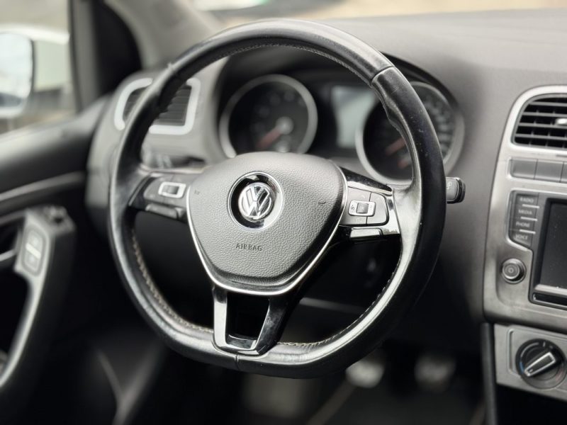 VOLKSWAGEN POLO 1.0 60ch 5p Lounge