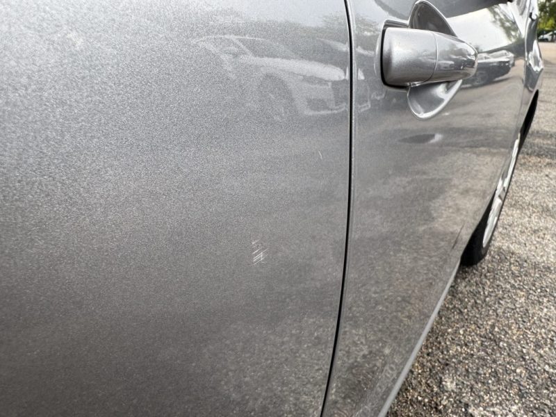 PEUGEOT 208 1.2 PureTech 82ch Signature - Entretien Complet Peugeot