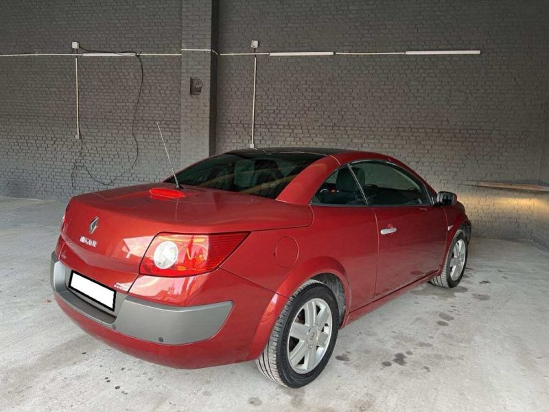 RENAULT MEGANE 2005