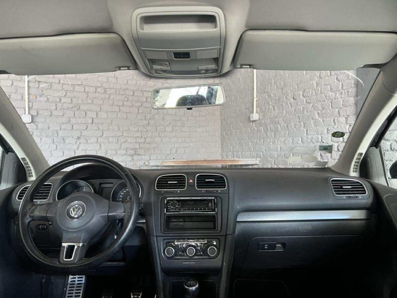 VOLKSWAGEN GOLF 2011