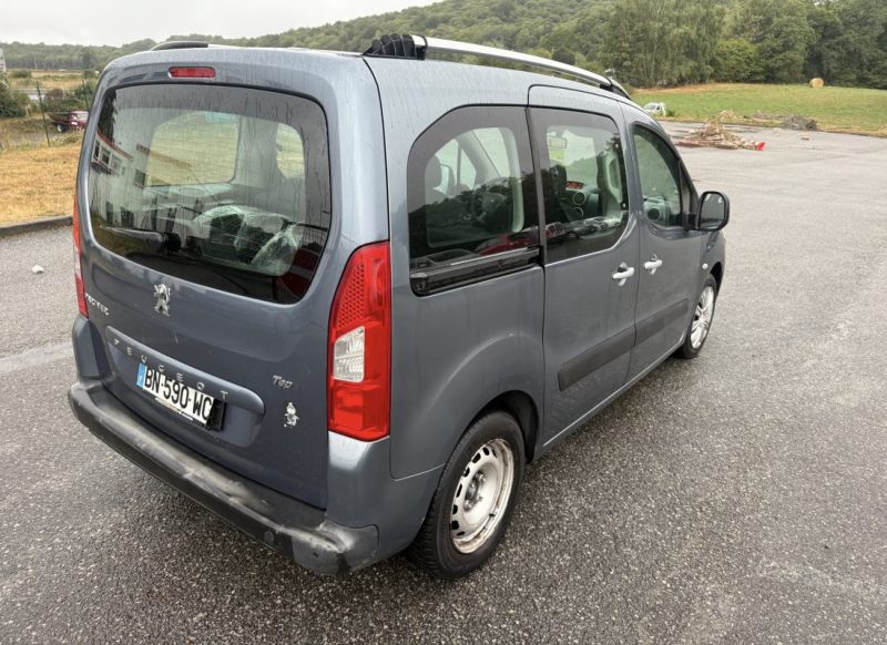 PEUGEOT PARTNER 2011