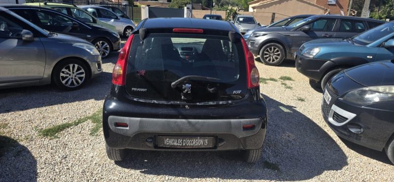 PEUGEOT 107 2009