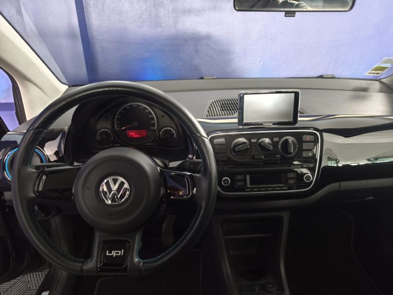 VOLKSWAGEN VW UP 1.0 60Cv FINITION CUP ENTRETIEN COMPLET - CLIMATISATION - BLUETOOTH - GPS  2015