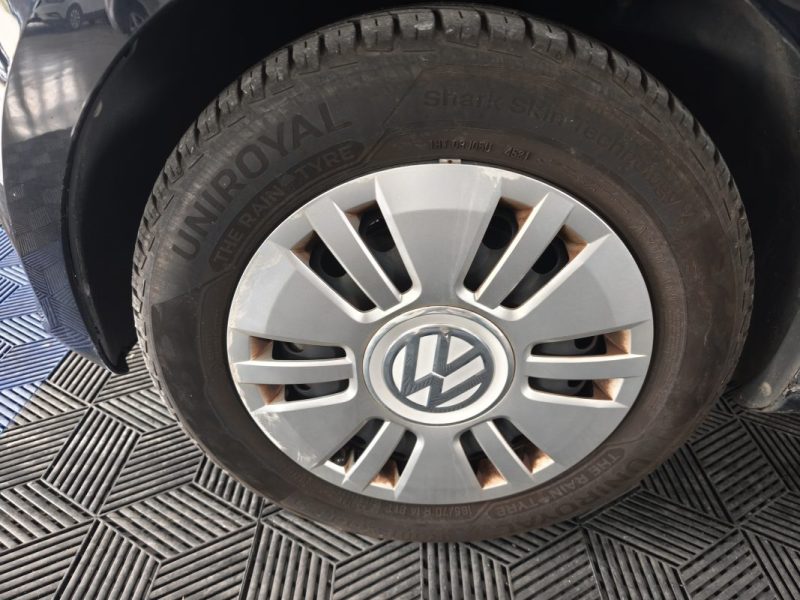 VOLKSWAGEN VW UP 1.0 60Cv FINITION CUP ENTRETIEN COMPLET - CLIMATISATION - BLUETOOTH - GPS  2015